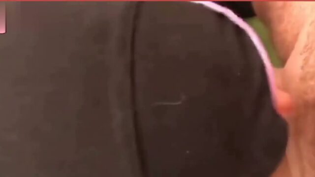 Ormanda gözleri bağlı türbanlı ağzına boşalttırıyor